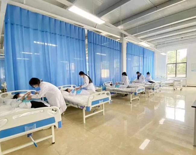 【五月花学费】四川五月花技师学院2025年收费标准及招生专业