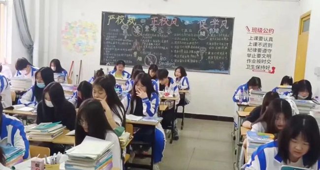 计算机平面广告设计与制作