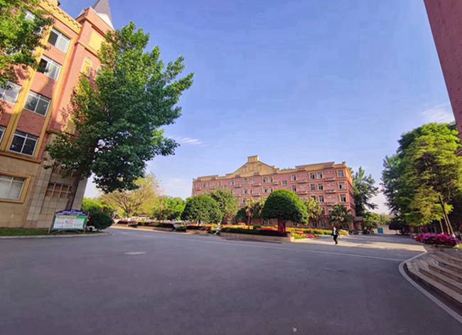四川五月花技师学院有几个校区,郫县团结校区|金堂校区|康定分校