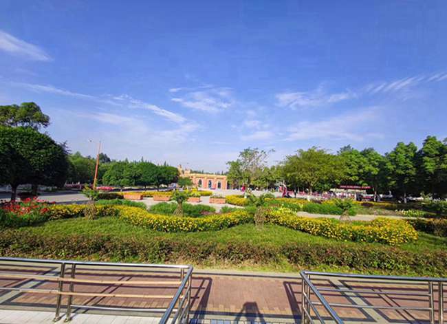 【五月花学费】四川五月花技师学院2025年收费标准及招生专业