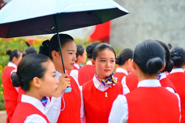 四川五月花技师学院有几个校区,郫县团结校区|金堂校区|康定分校